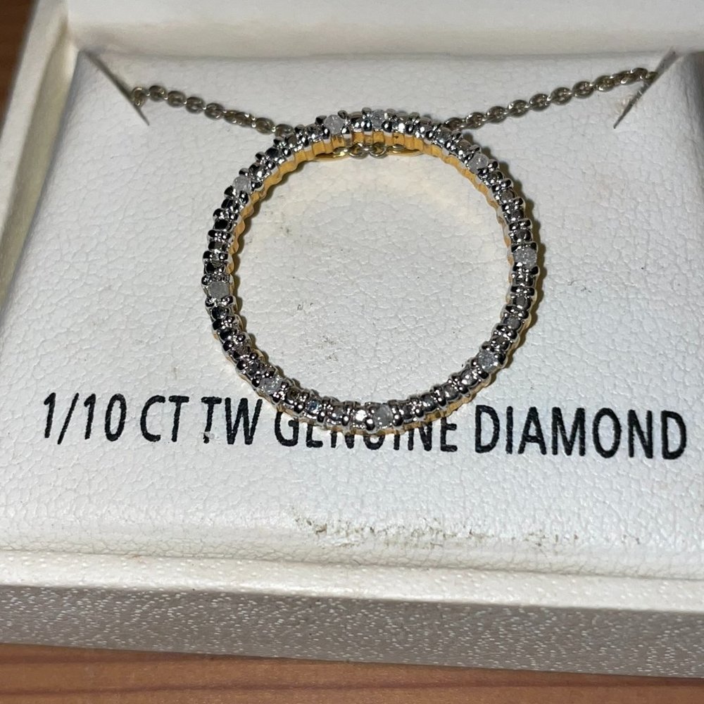Real Diamonds/Gold Eternity Circle Necklace